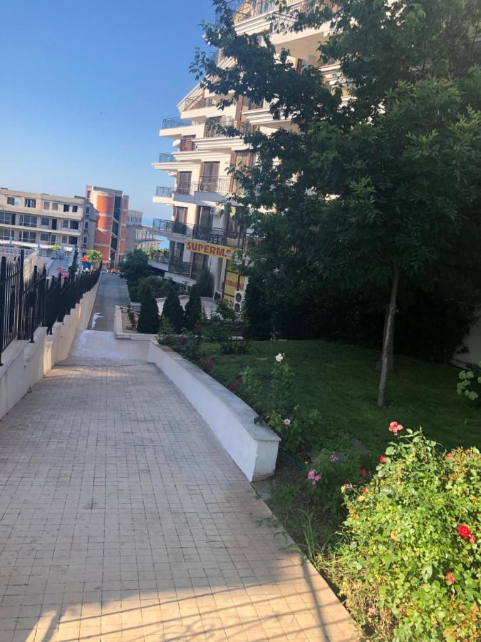 Вила Калабрия Sveti Vlas Exterior foto